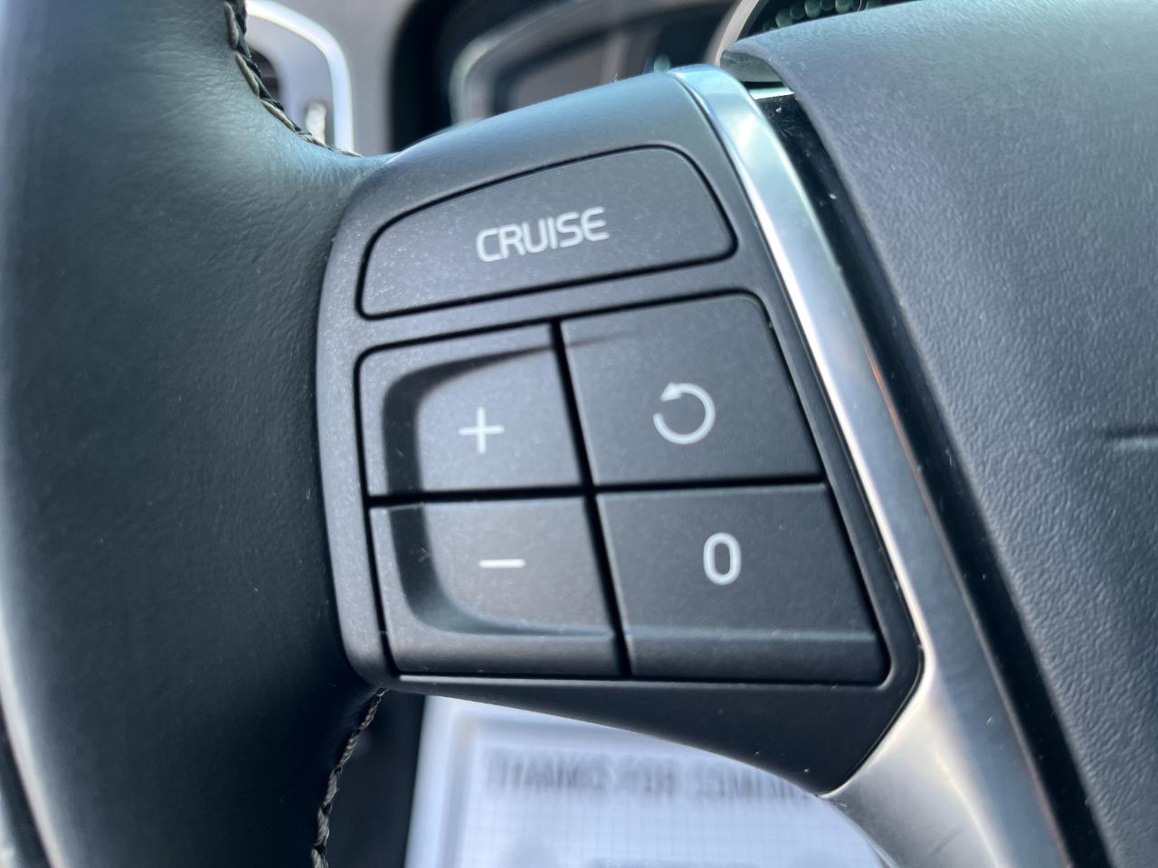 Volvo V60 photo 42