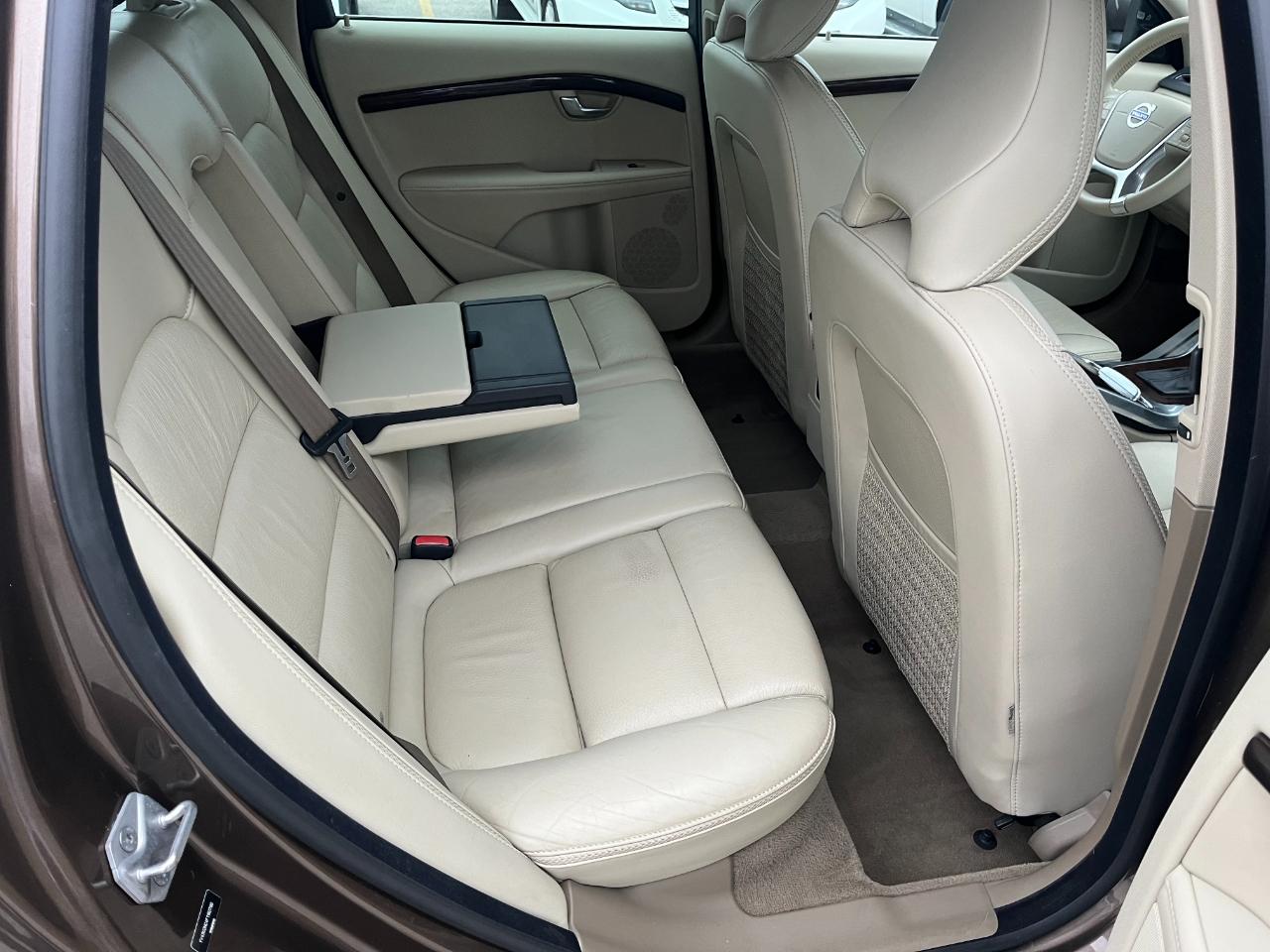 Volvo XC70 3.0 Premier+ 4WD 2015