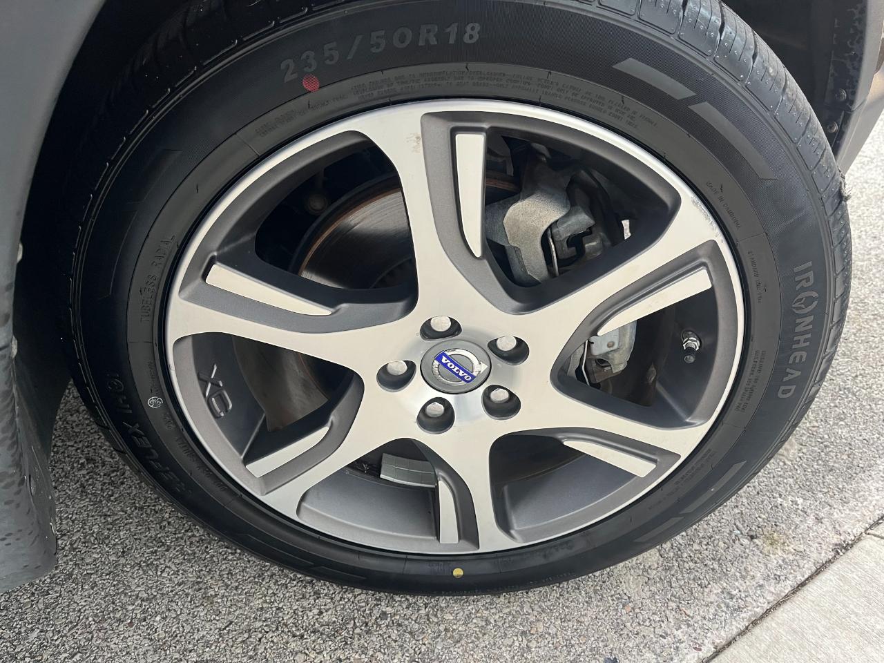 Volvo XC70 3.0 Premier+ 4WD 2015