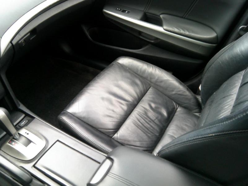 Honda Accord EX-L V-6 Sedan AT 2009