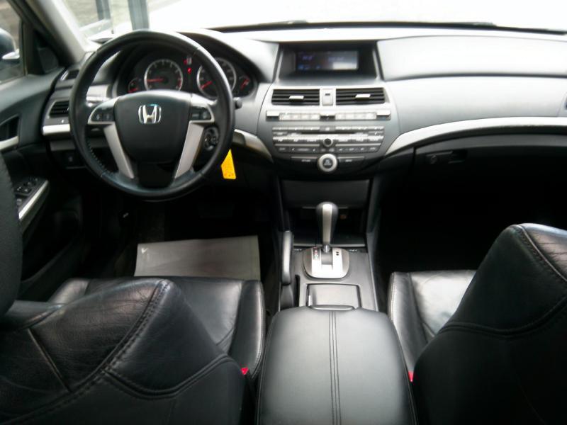 Honda Accord EX-L V-6 Sedan AT 2009