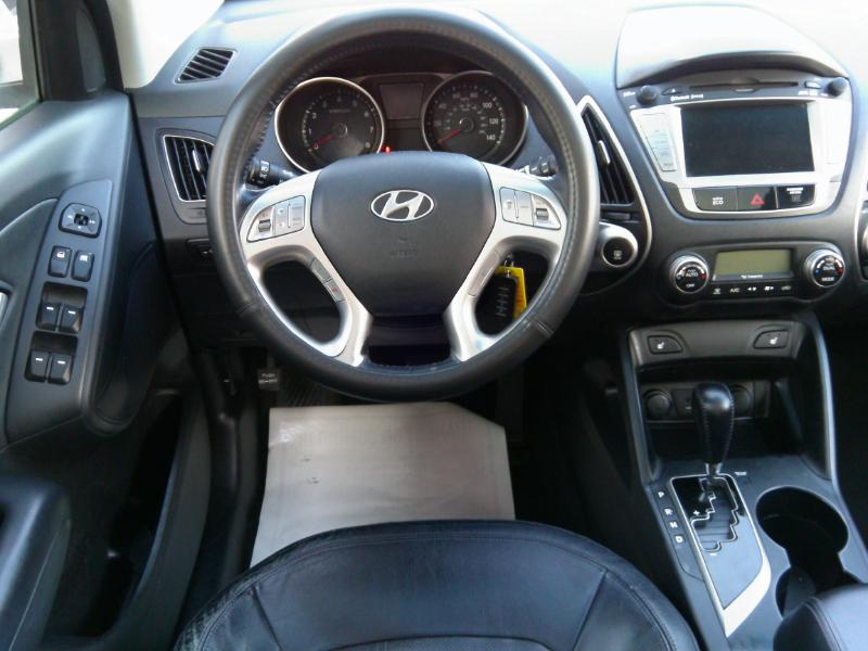 Hyundai Tucson Limited Auto AWD 2012
