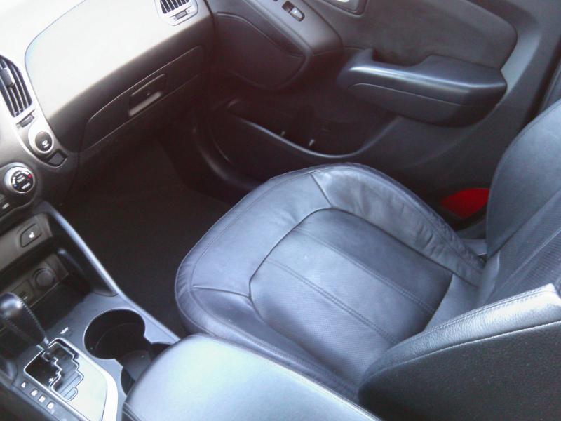 Hyundai Tucson Limited Auto AWD 2012