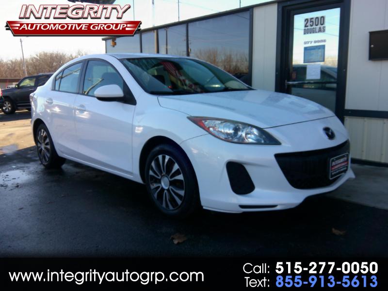 2012 Mazda MAZDA3 i Sport 4-Door