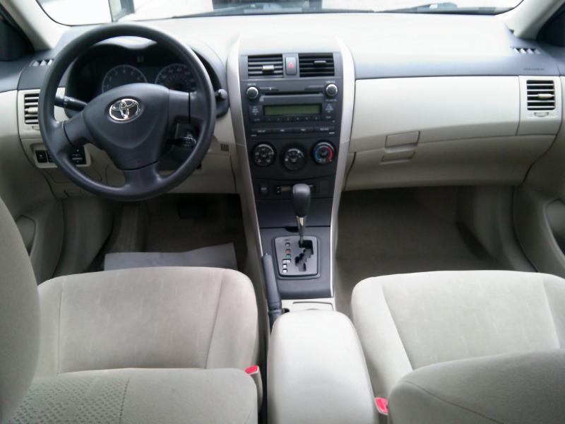 Toyota Corolla  2011