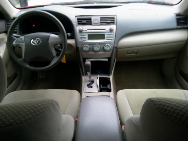 Toyota Camry LE 2007