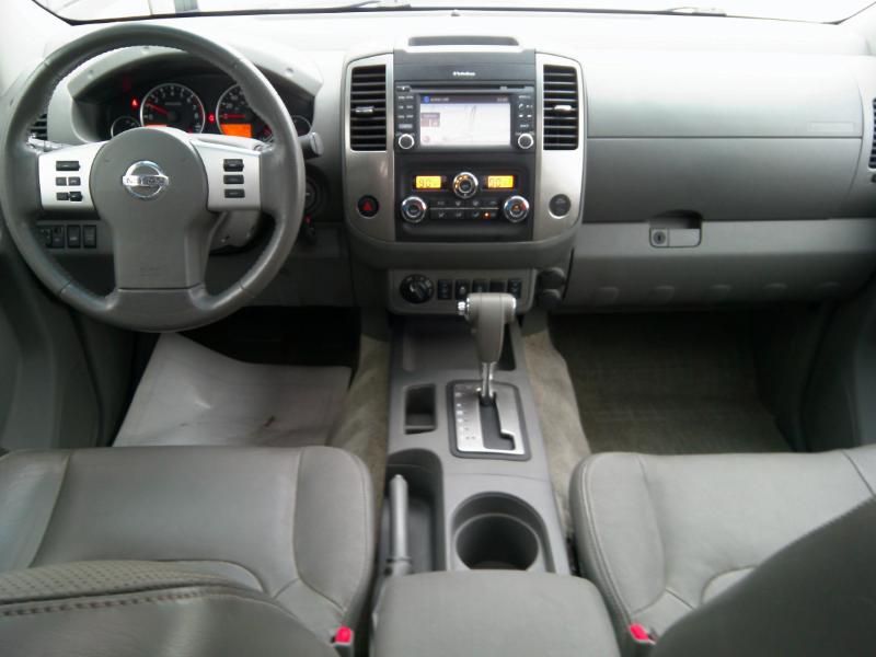 Nissan Frontier PRO-4X Crew Cab 4WD 2014