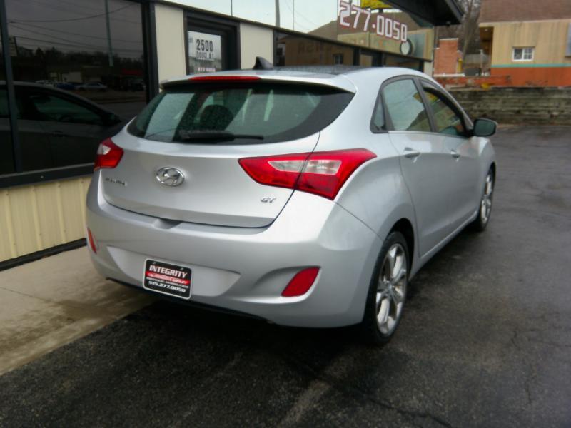 Hyundai Elantra GT  2013
