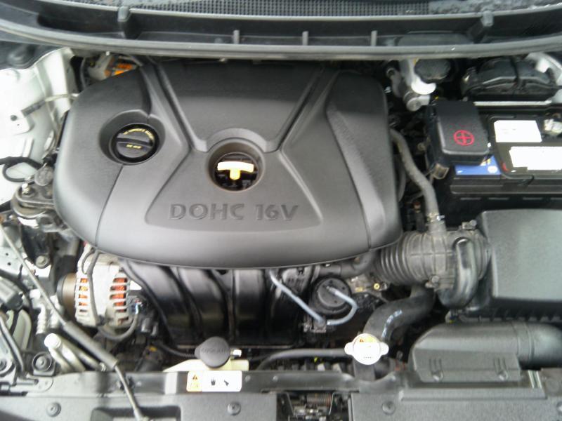 Hyundai Elantra GT  2013