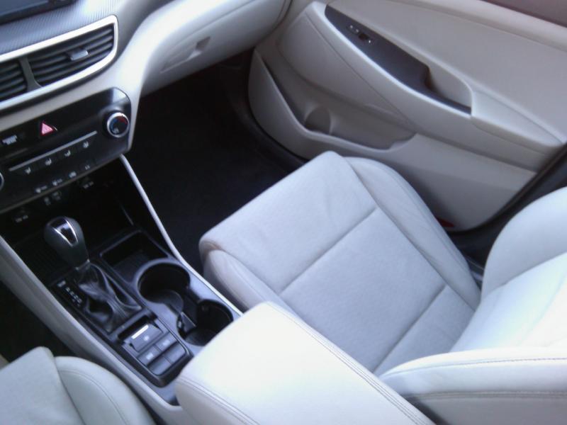 Hyundai Tucson SE 2019