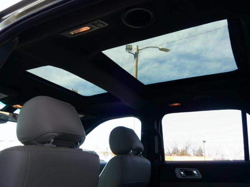 Ford Explorer Limited FWD 2013