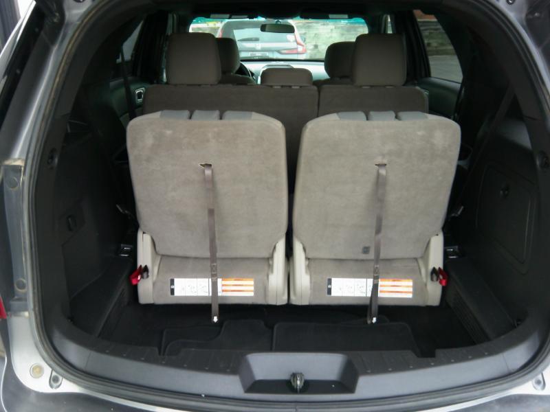 Ford Explorer XLT 4WD 2013