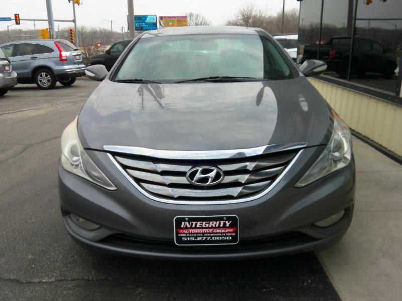 Hyundai Sonata Limited Auto 2011