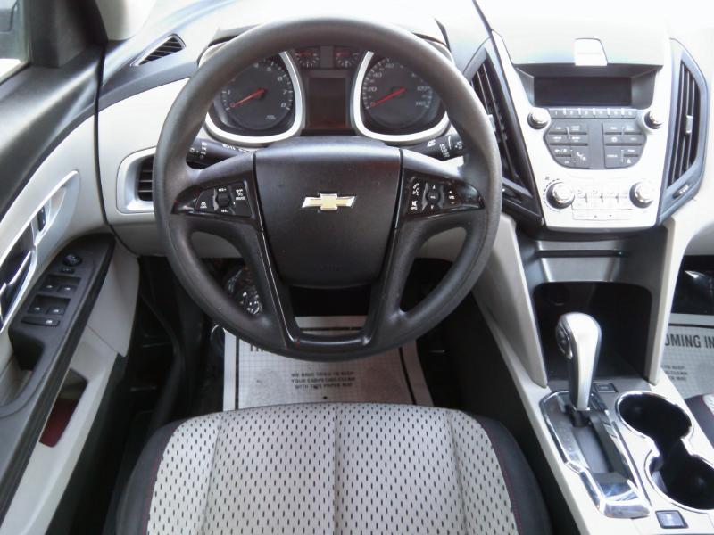 Chevrolet Equinox LS 2012