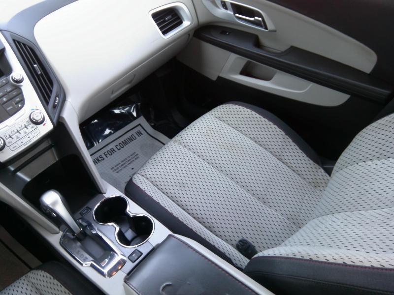 Chevrolet Equinox LS 2012