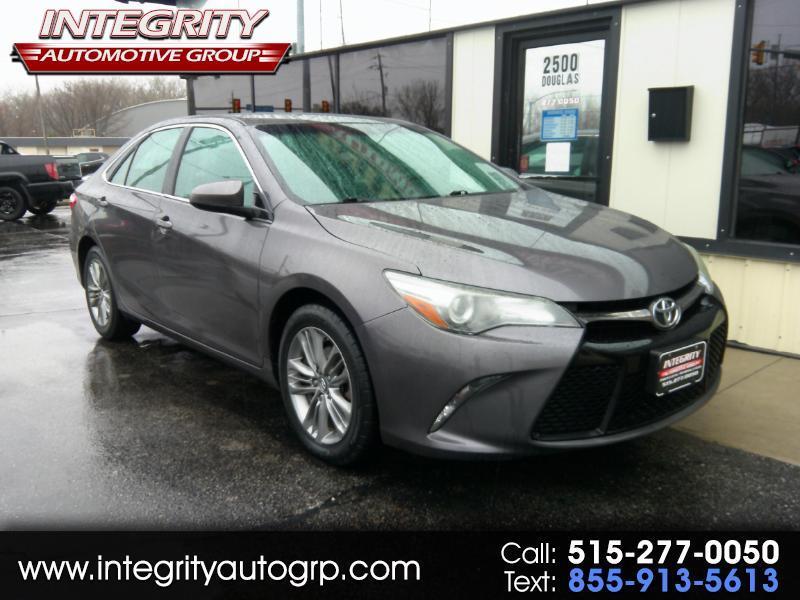 Toyota Camry SE 2016