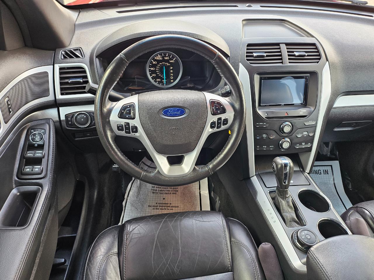 Ford Explorer 4WD 4dr XLT 2012