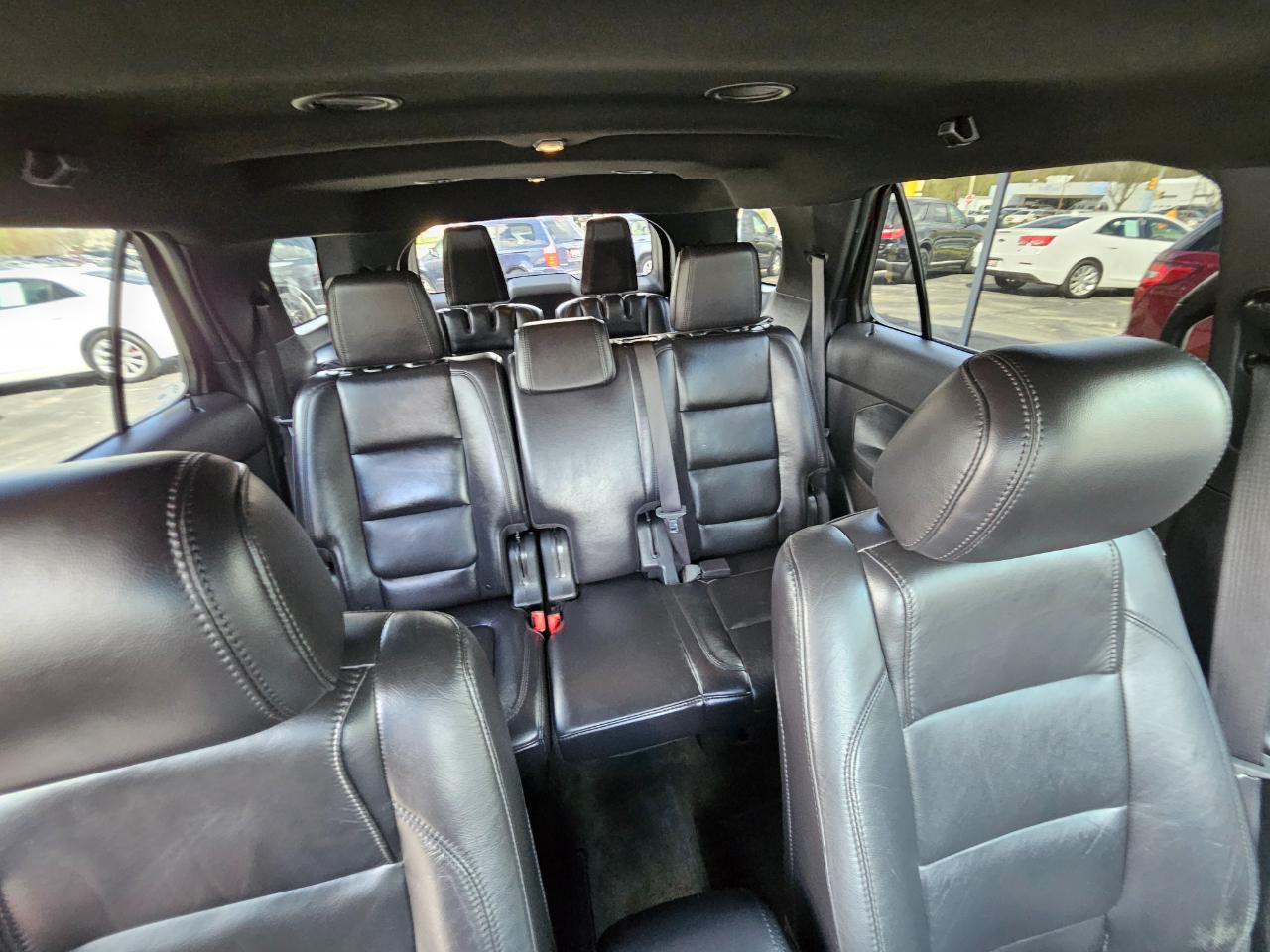 Ford Explorer 4WD 4dr XLT 2012