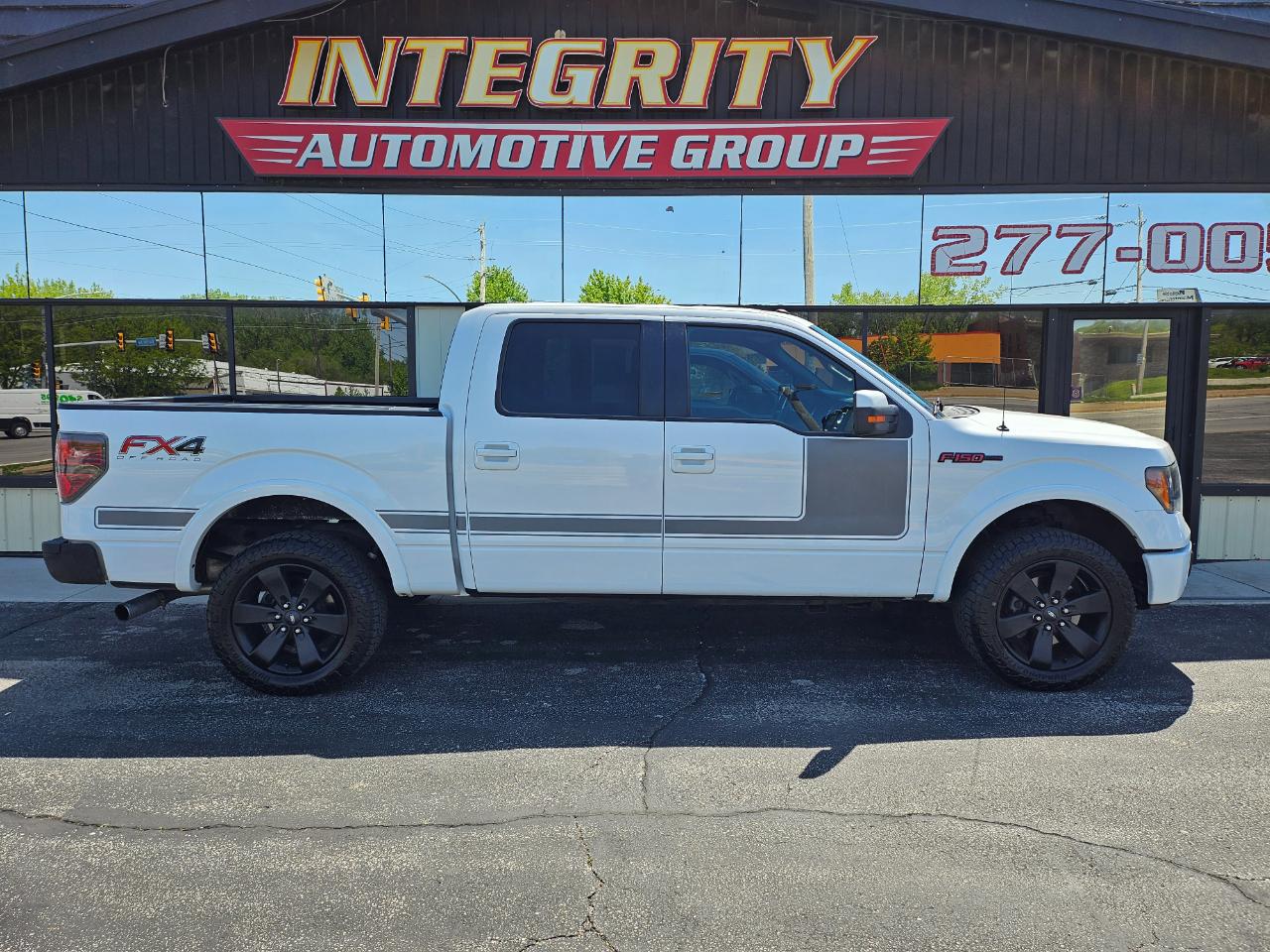 Ford F-150 4WD SuperCrew 145" Platinum 2012