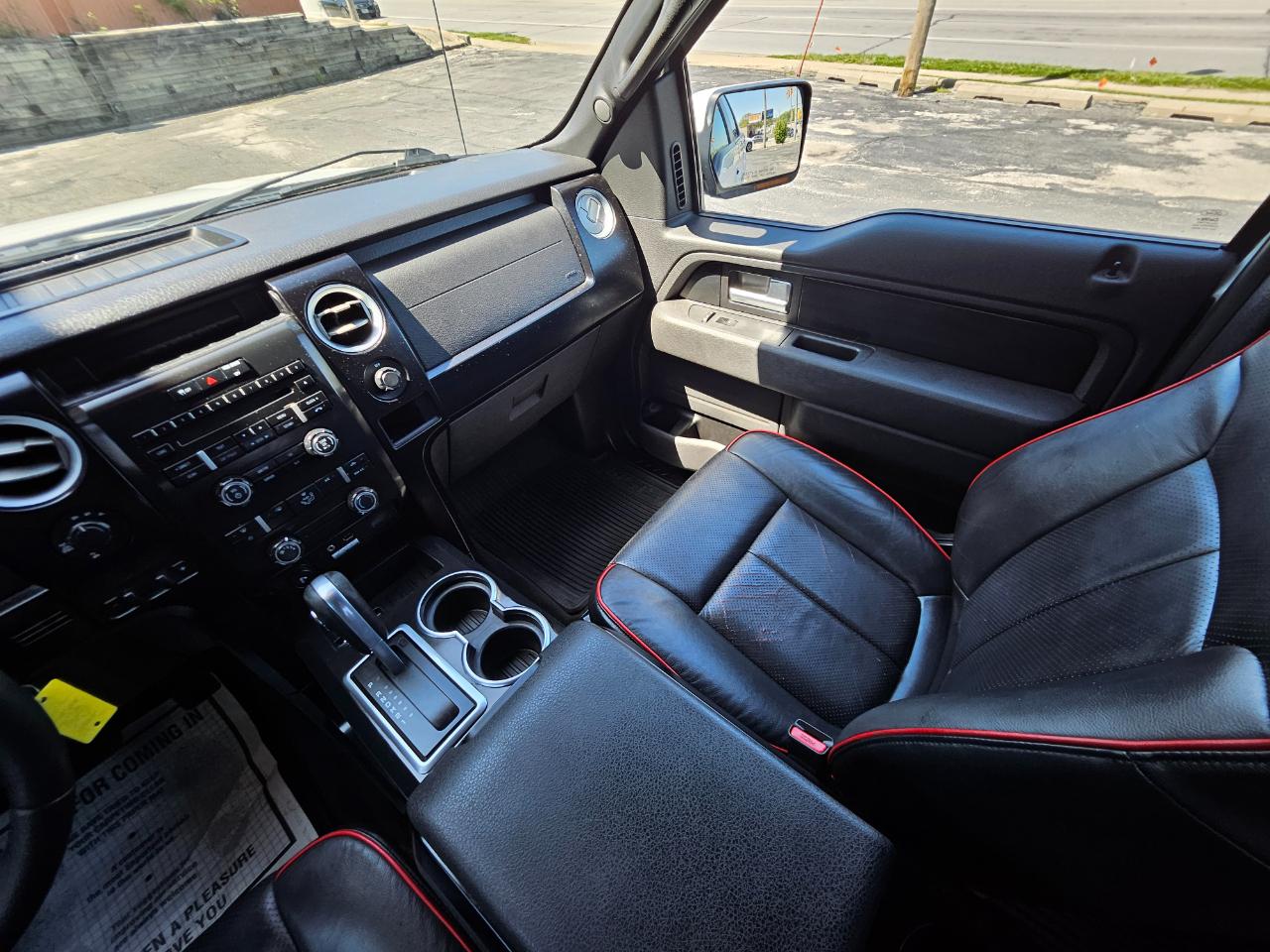 Ford F-150 4WD SuperCrew 145" Platinum 2012