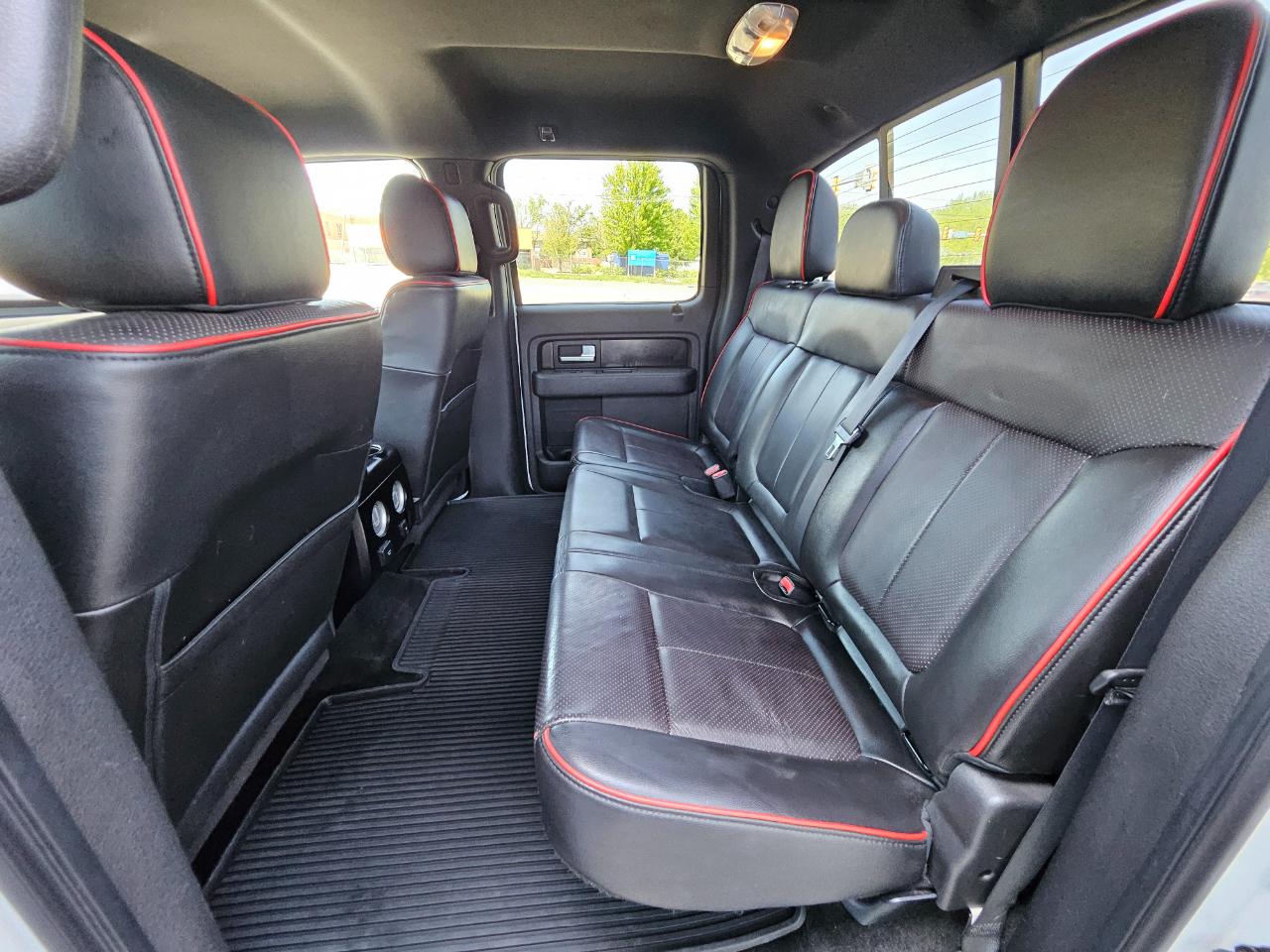 Ford F-150 4WD SuperCrew 145" Platinum 2012