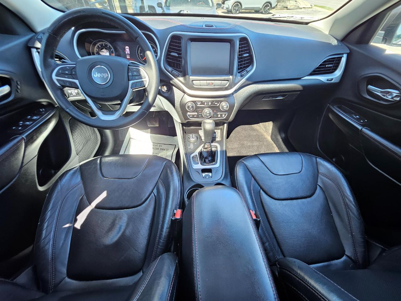 Jeep Cherokee 4WD 4dr Trailhawk 2015