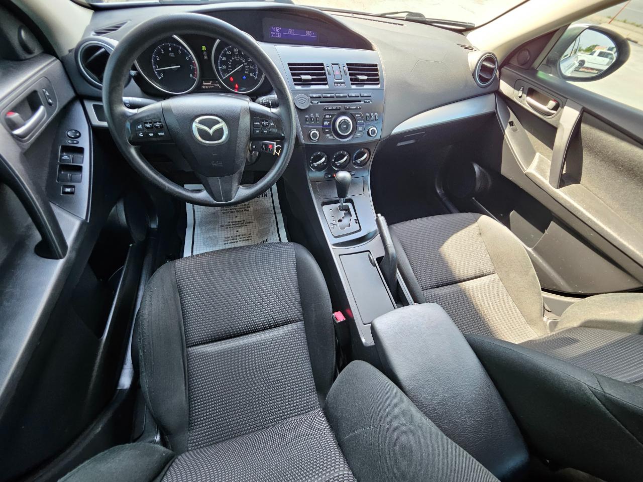 Mazda MAZDA3 4dr Sdn Auto i Touring *Ltd Avail* 2012