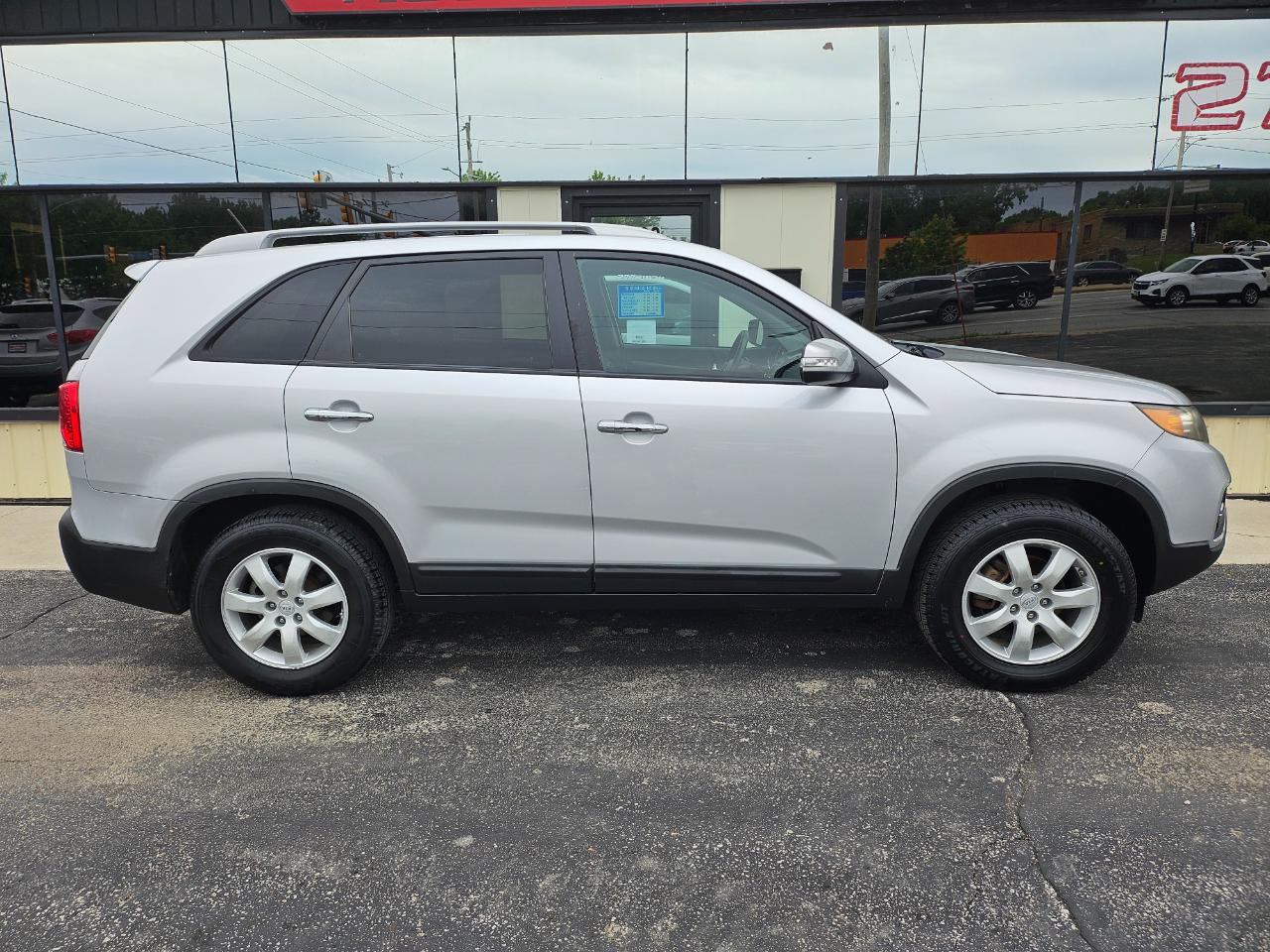 Kia Sorento LX 2012