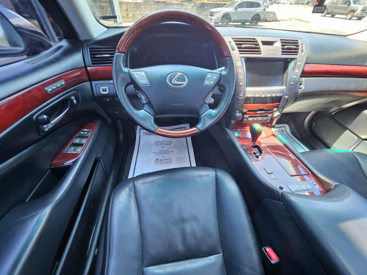 Lexus LS 460 4dr Sdn LWB 2007