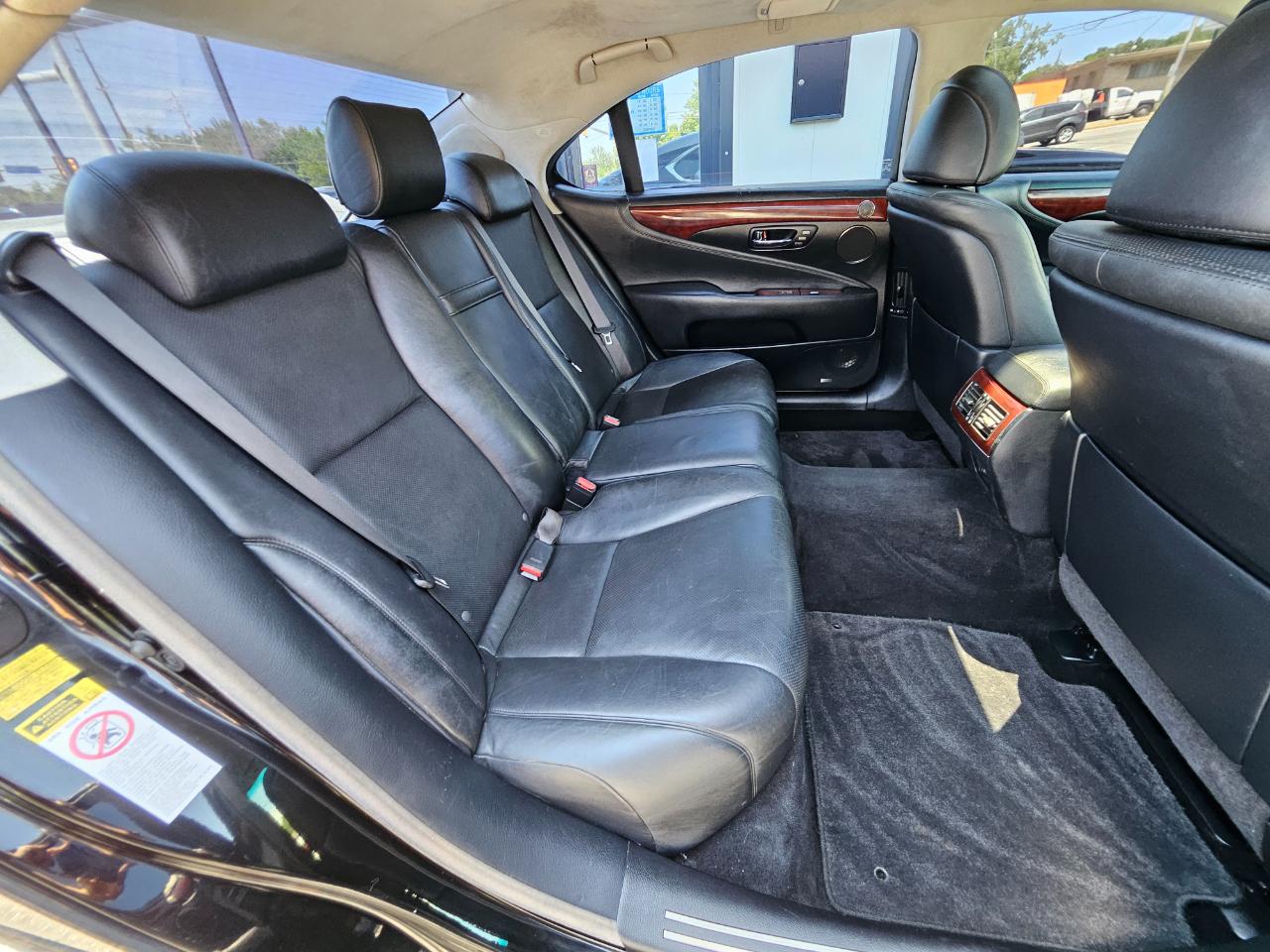 Lexus LS 460 4dr Sdn LWB 2007