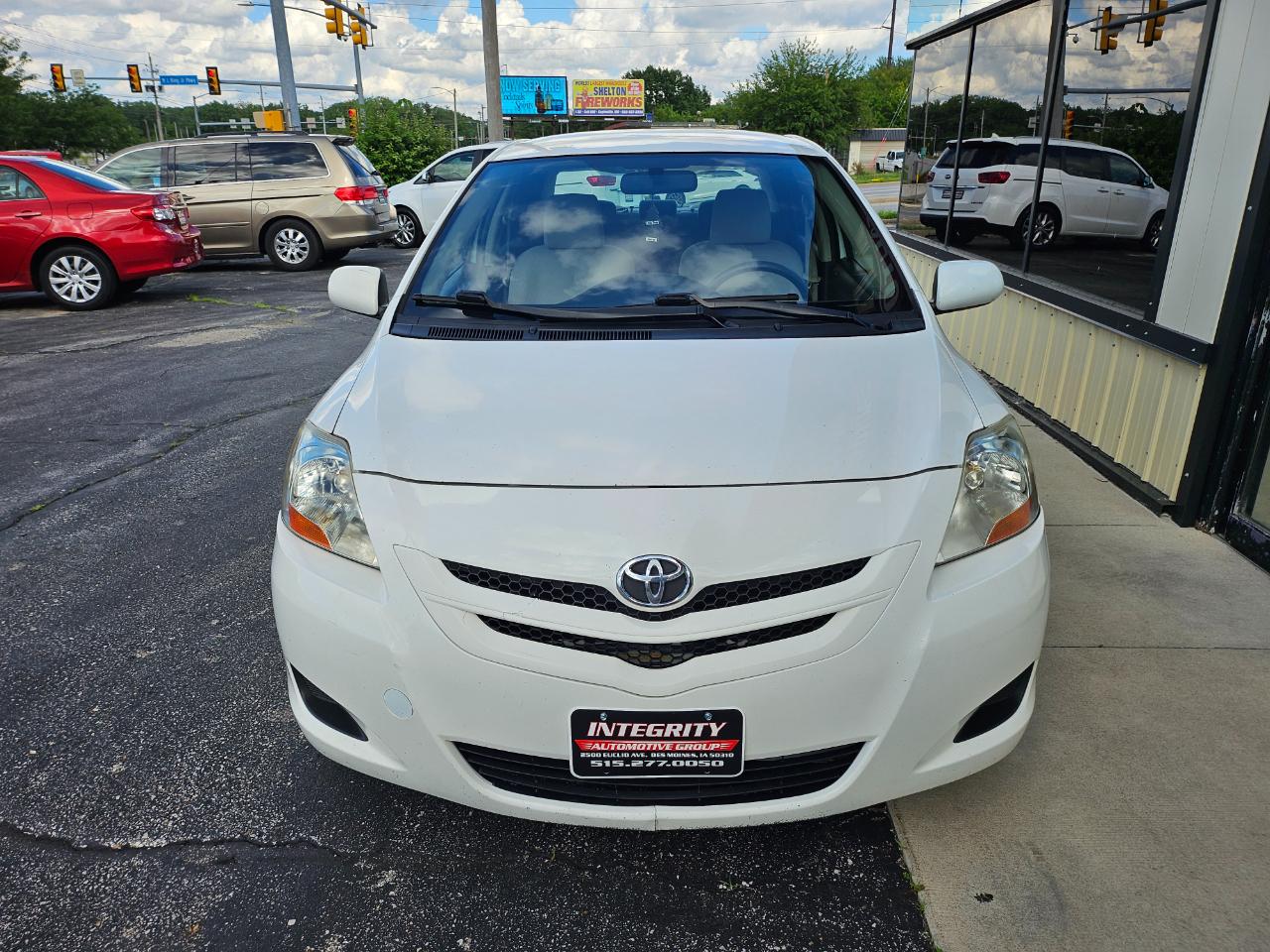 Toyota Yaris 4dr Sdn Auto (Natl) 2008