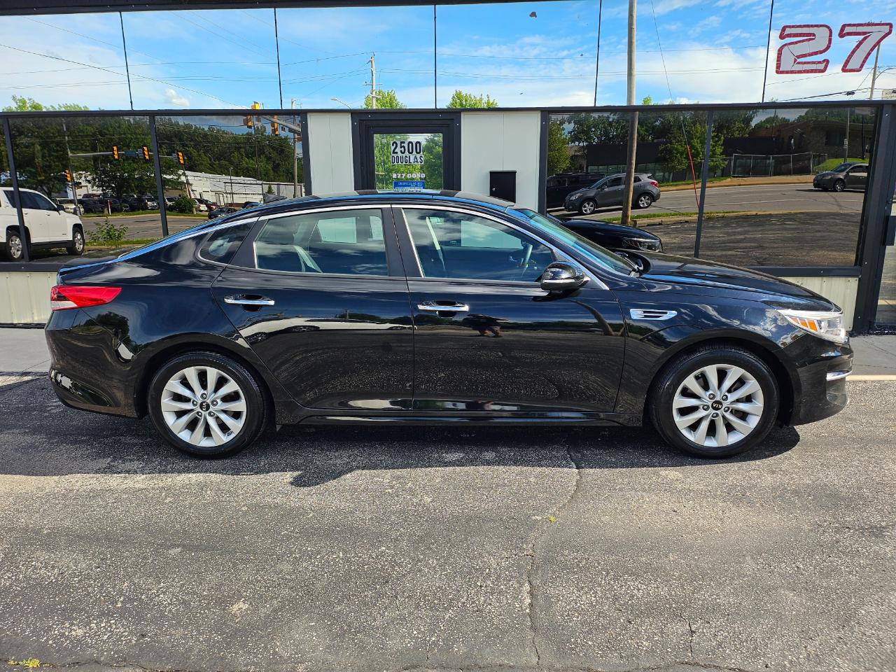 Kia Optima 4dr Sdn LX 2016