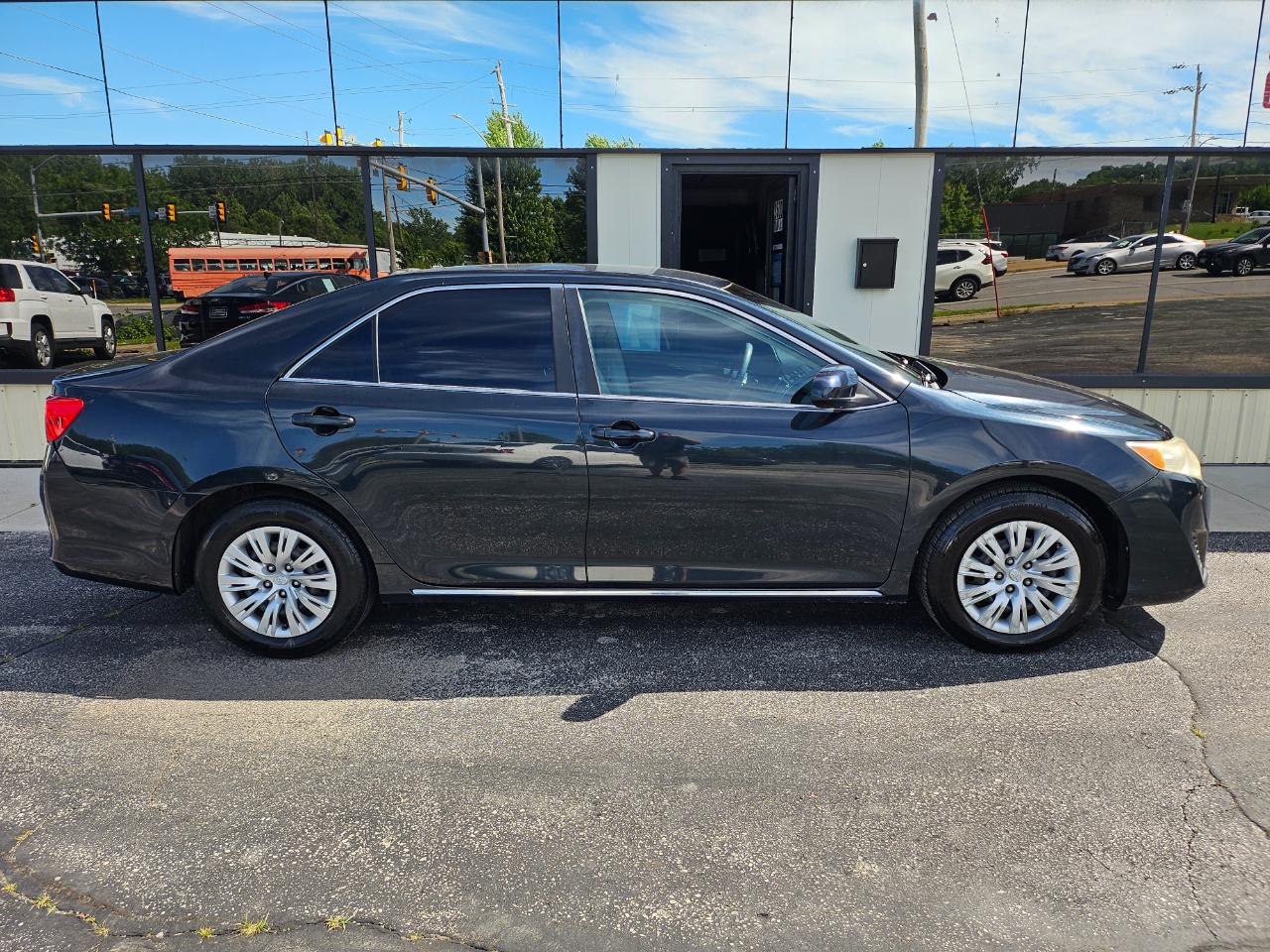 Toyota Camry 4dr Sdn I4 Auto SE Sport Limited Edition (Natl) 2012