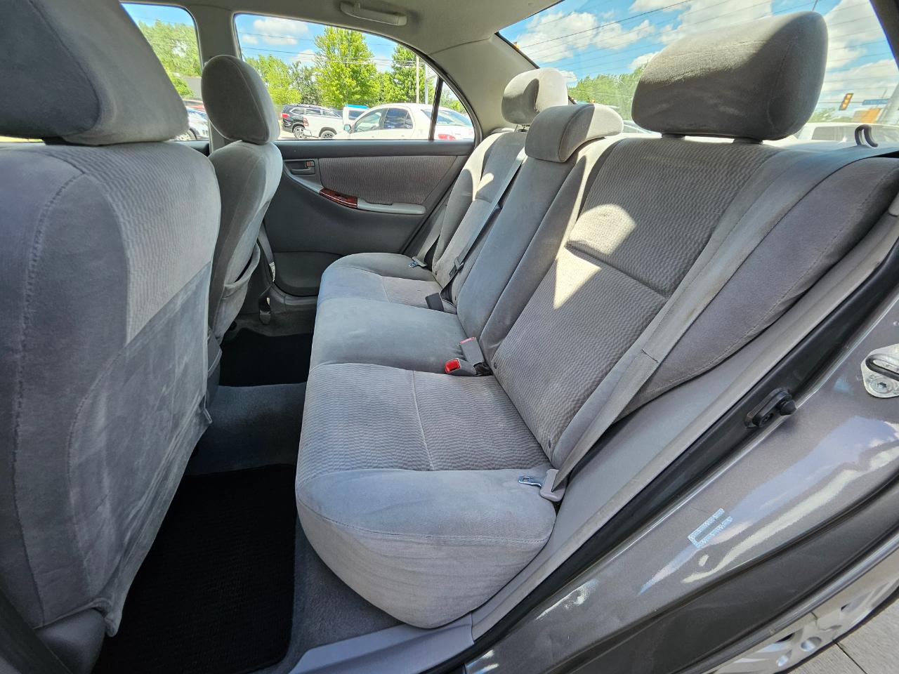 Toyota Corolla 4dr Sdn CE Auto (Natl) 2005