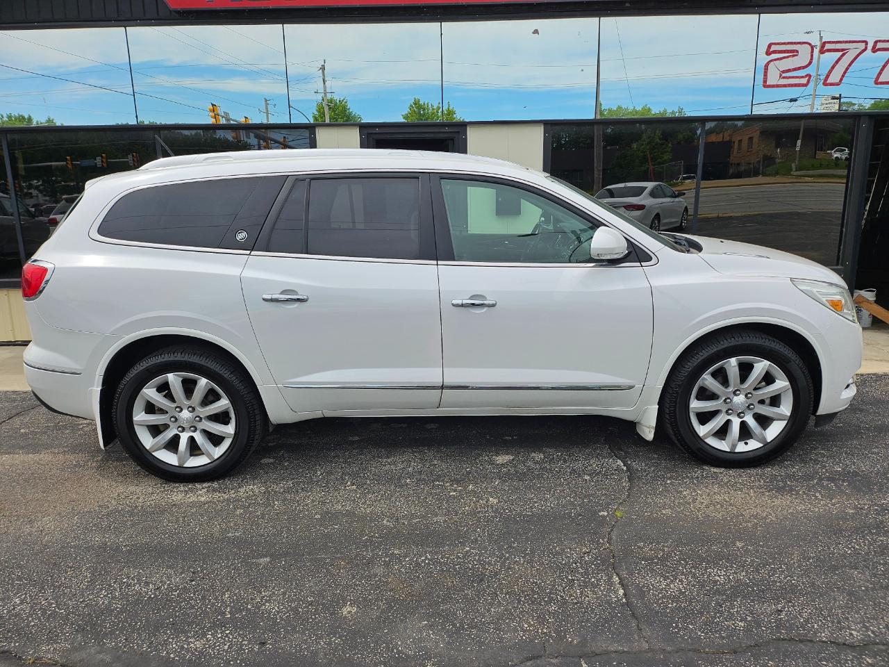Buick Enclave AWD 4dr Premium 2017