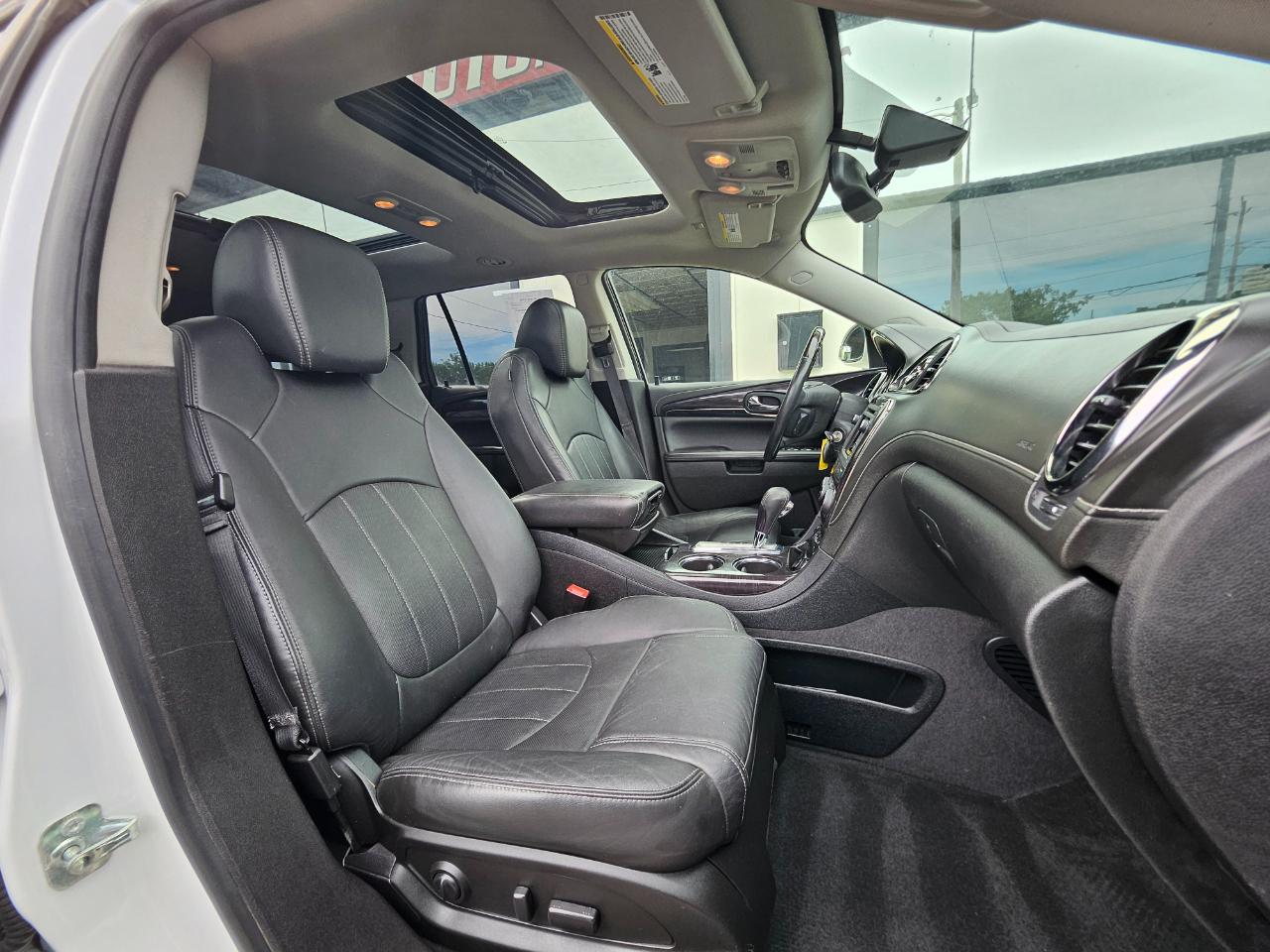 Buick Enclave AWD 4dr Premium 2017
