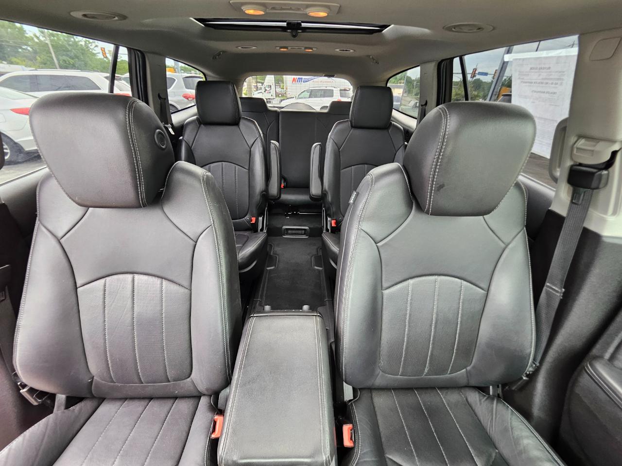 Buick Enclave AWD 4dr Premium 2017