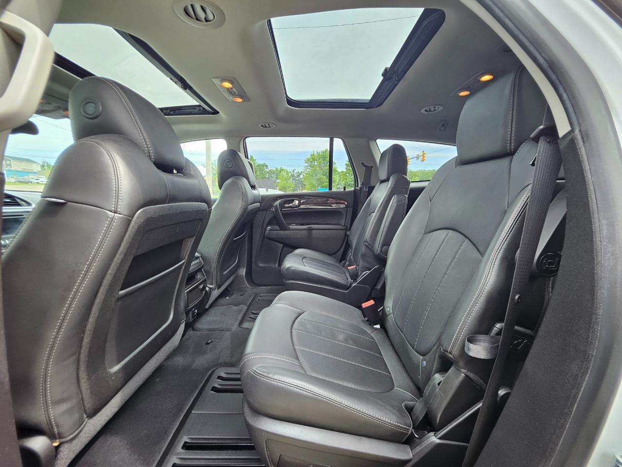 Buick Enclave AWD 4dr Premium 2017