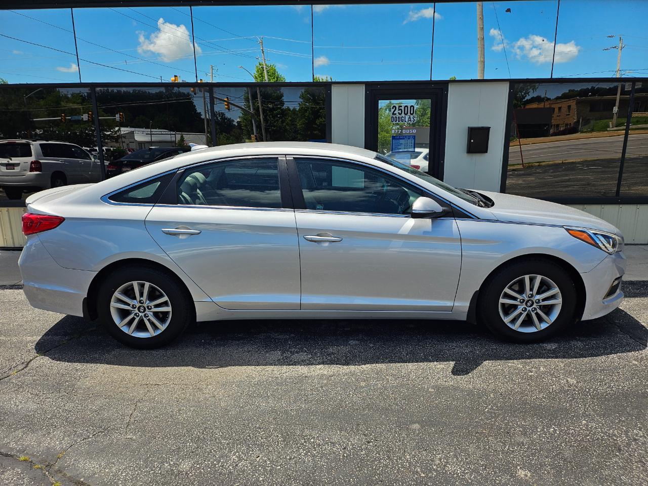 Hyundai Sonata 4dr Sdn 1.6T Eco 2015
