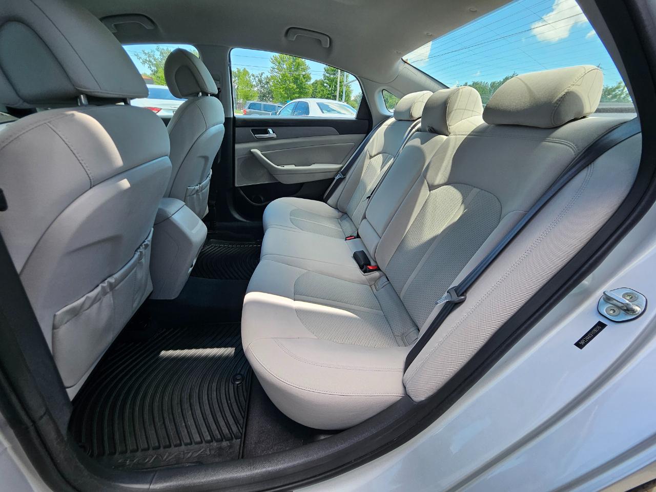 Hyundai Sonata 4dr Sdn 1.6T Eco 2015