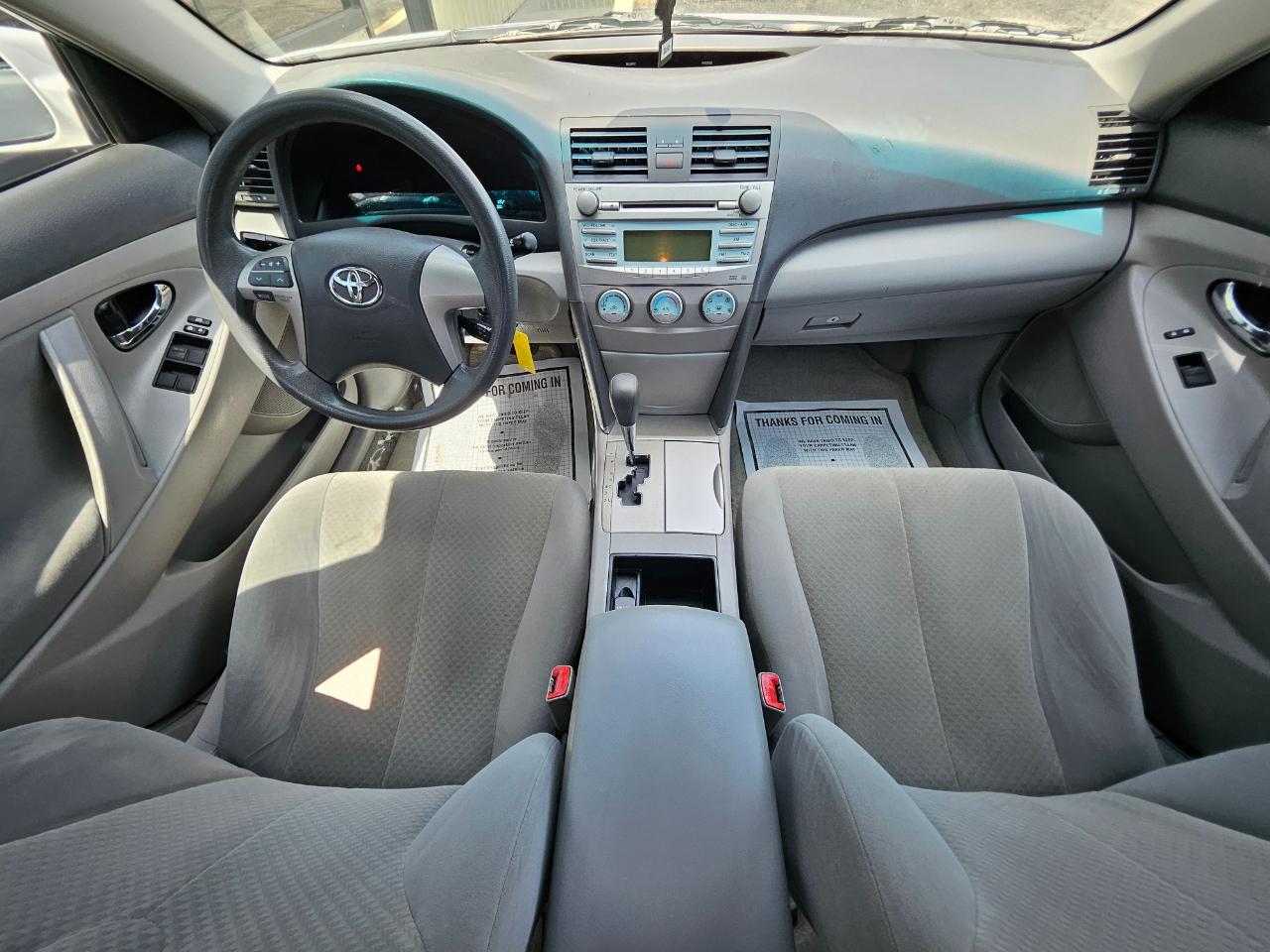 Toyota Camry 4dr Sdn I4 Man (Natl) 2009