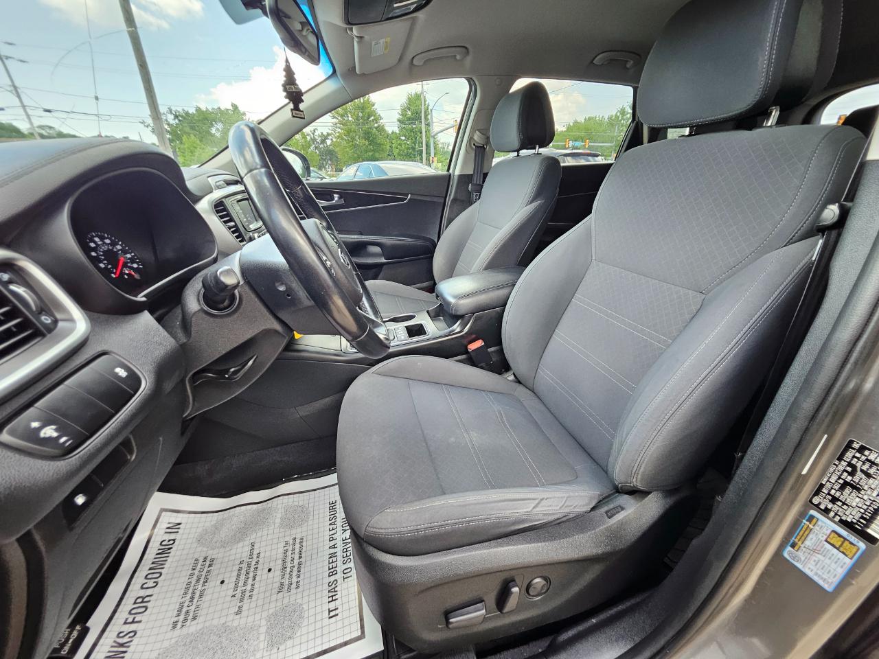 Kia Sorento AWD 4dr 3.3L LX 2016