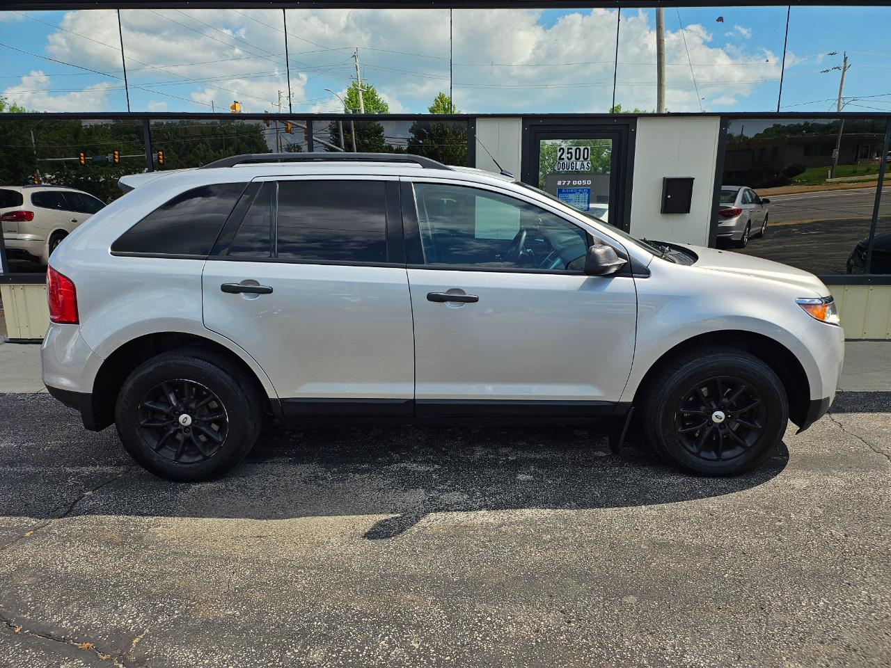 Ford Edge 4dr SE FWD 2013