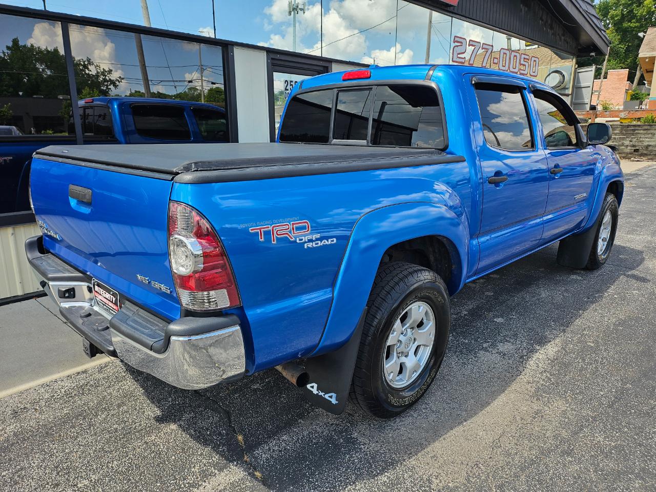 Toyota Tacoma 4WD Double V6 AT (Natl) 2009