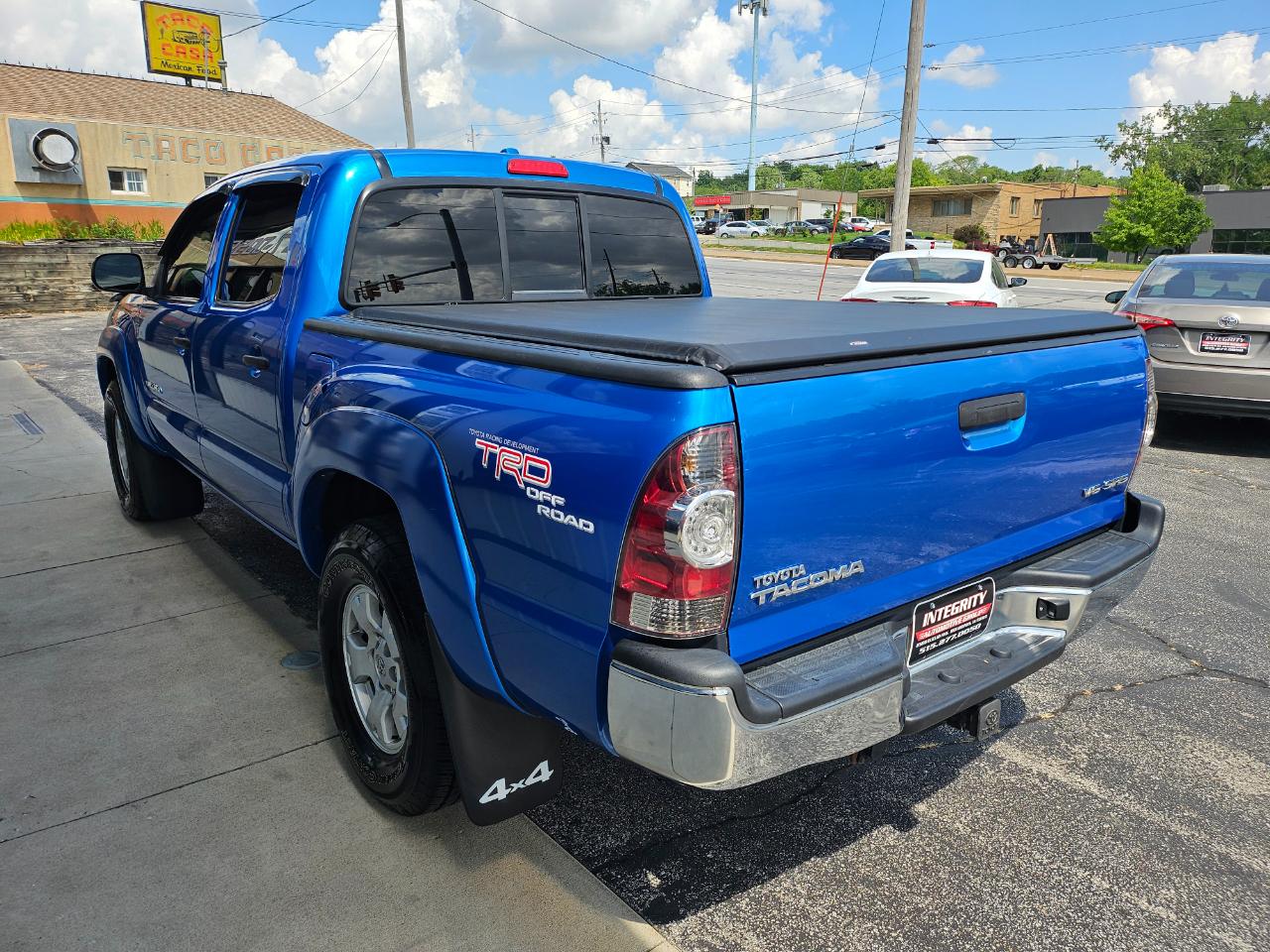 Toyota Tacoma 4WD Double V6 AT (Natl) 2009