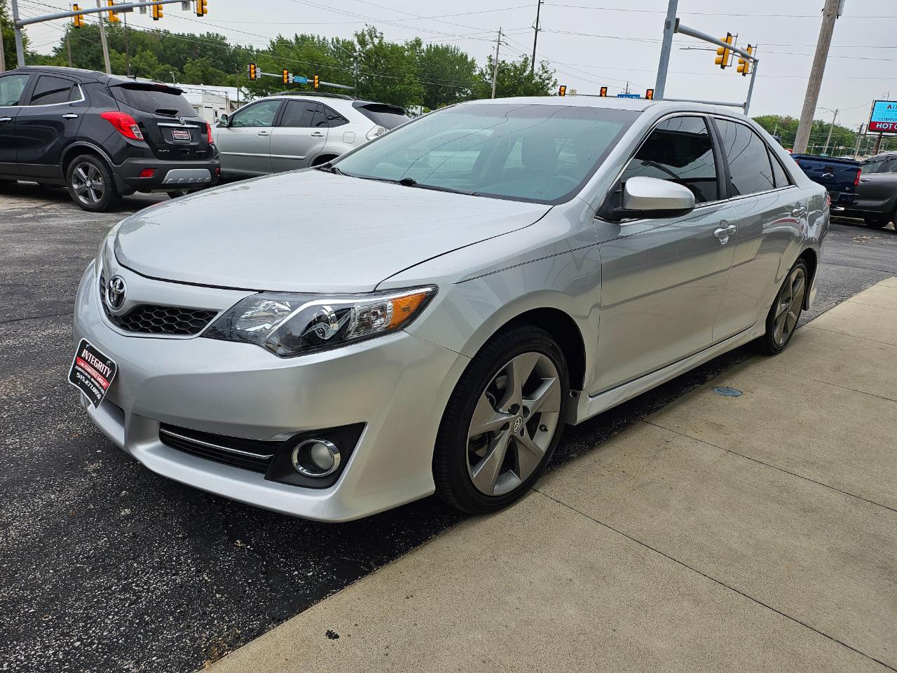 Toyota Camry 2014.5 4dr Sdn I4 Auto SE Sport (Natl) 2014