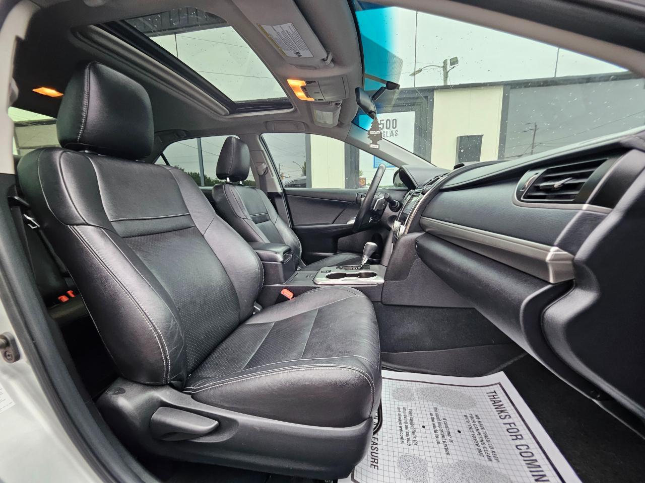 Toyota Camry 2014.5 4dr Sdn I4 Auto SE Sport (Natl) 2014
