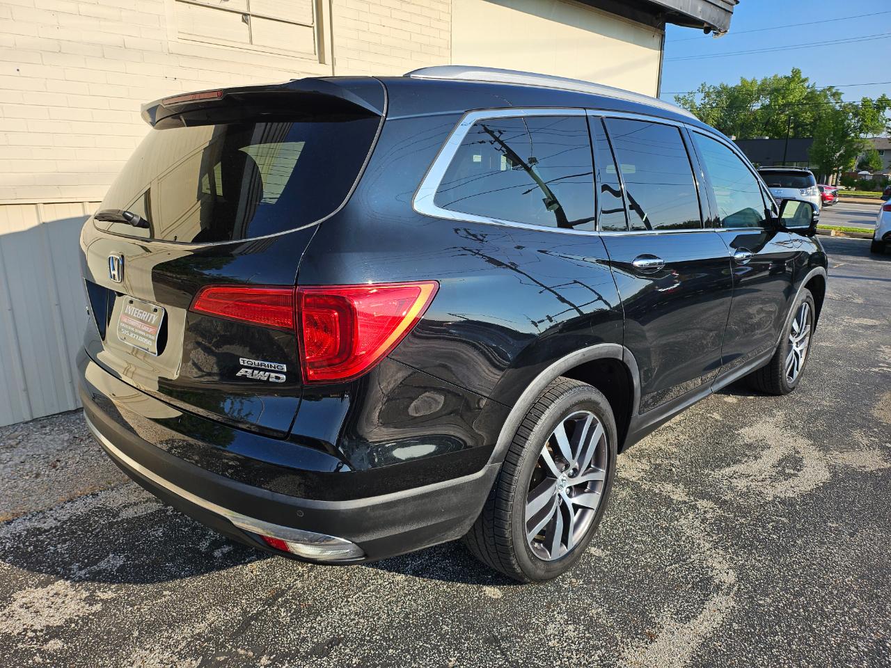 Honda Pilot AWD 4dr Touring w/RES & Navi 2016