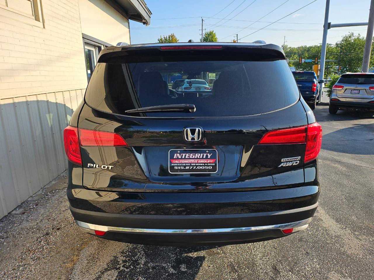 Honda Pilot AWD 4dr Touring w/RES & Navi 2016