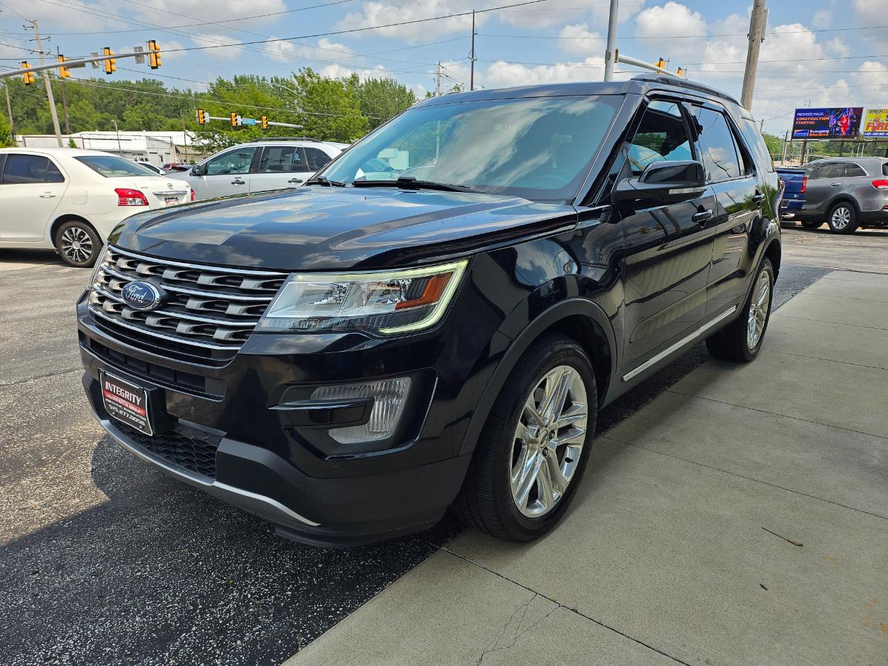 Ford Explorer XLT 4WD 2017